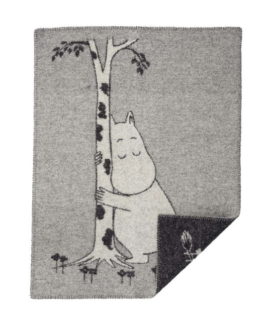 Klippan-moomin-tree-hug-organic-wool-baby-blanket